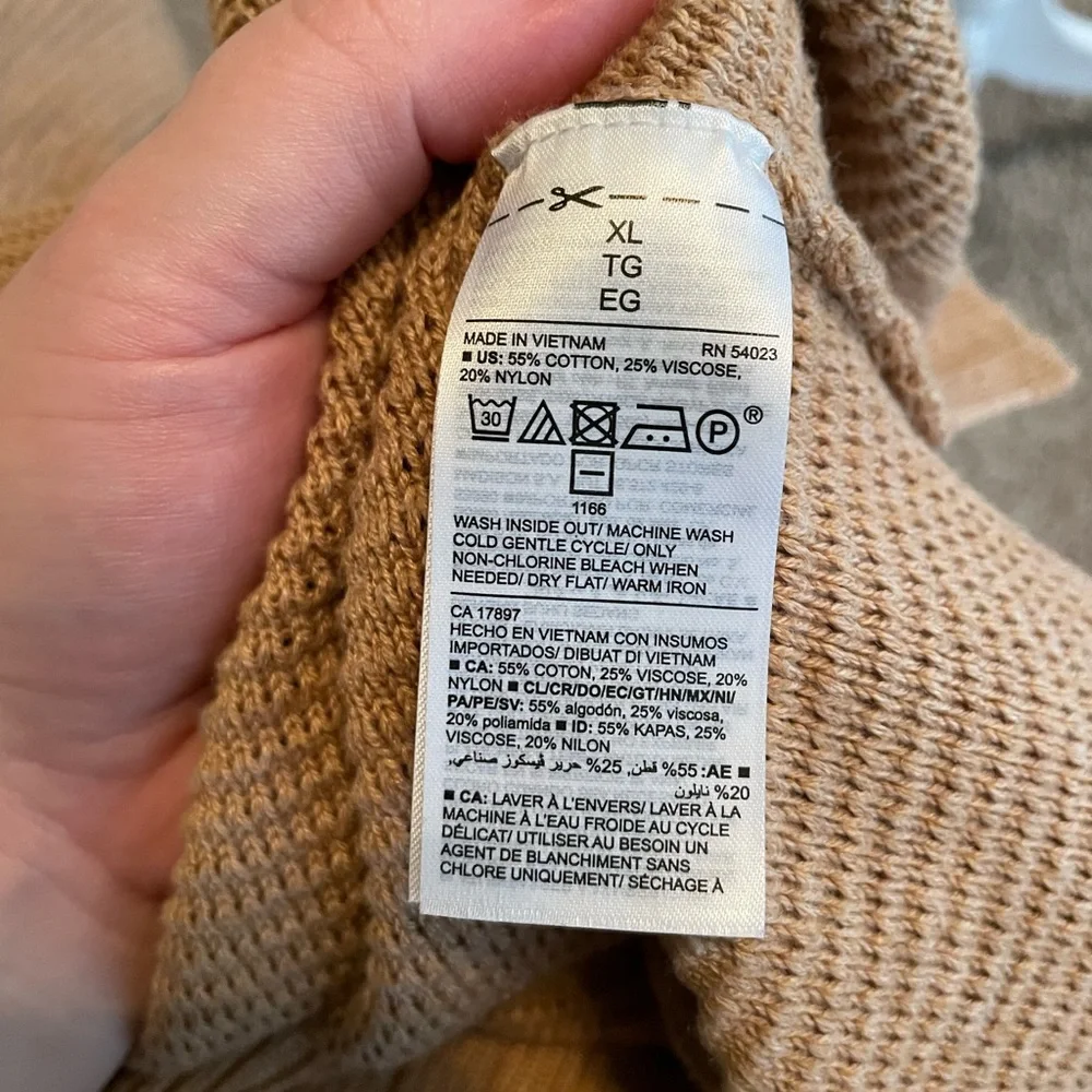 Old Navy camel long sweater XL